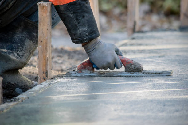 Best Commercial Concrete Services in Naples Manor, FL