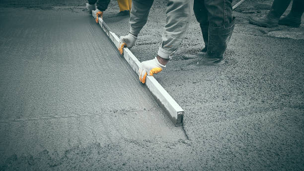 Best Commercial Concrete Services in Naples Manor, FL